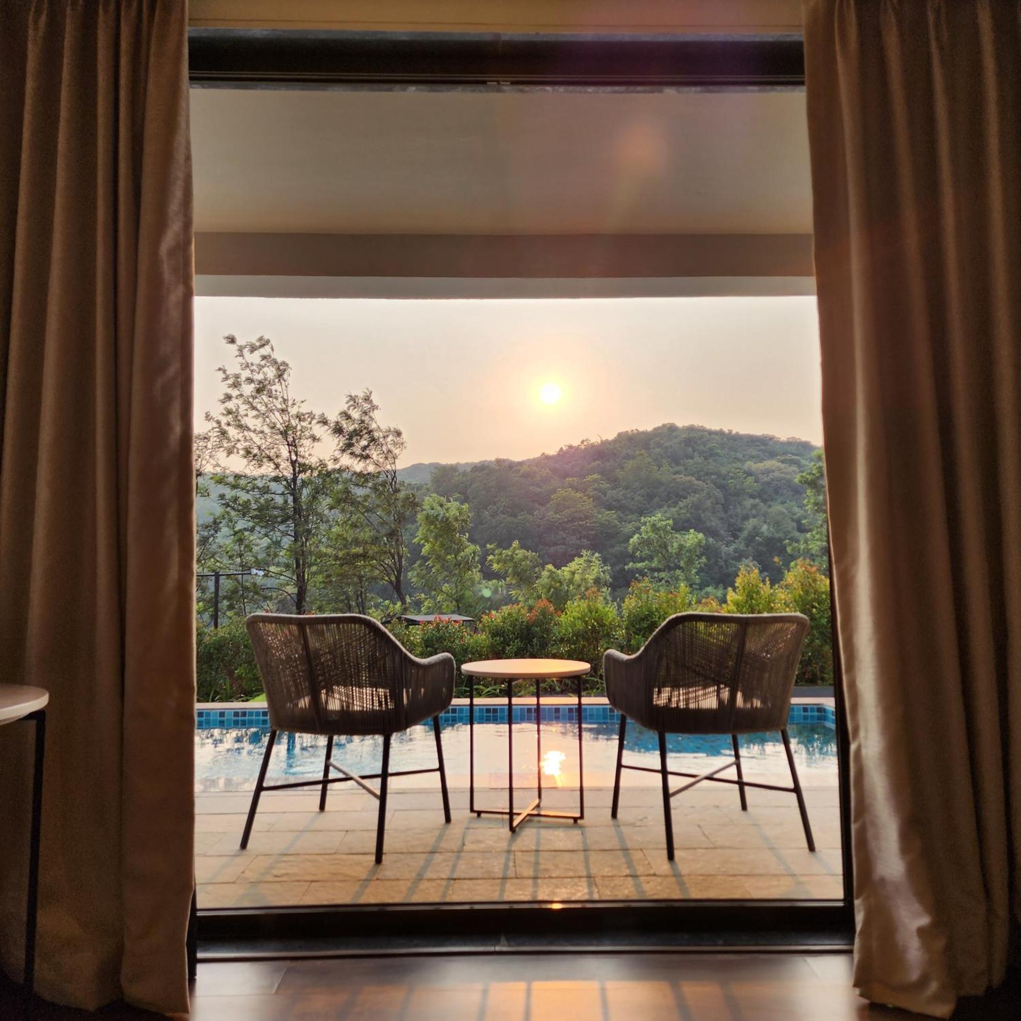 Courtyard By Marriott Mahabaleshwar Hotel Kültér fotó
